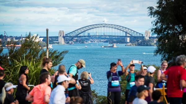 City2Surf destination runners harbour bridge content